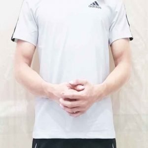 Áo thun Adidas trắng